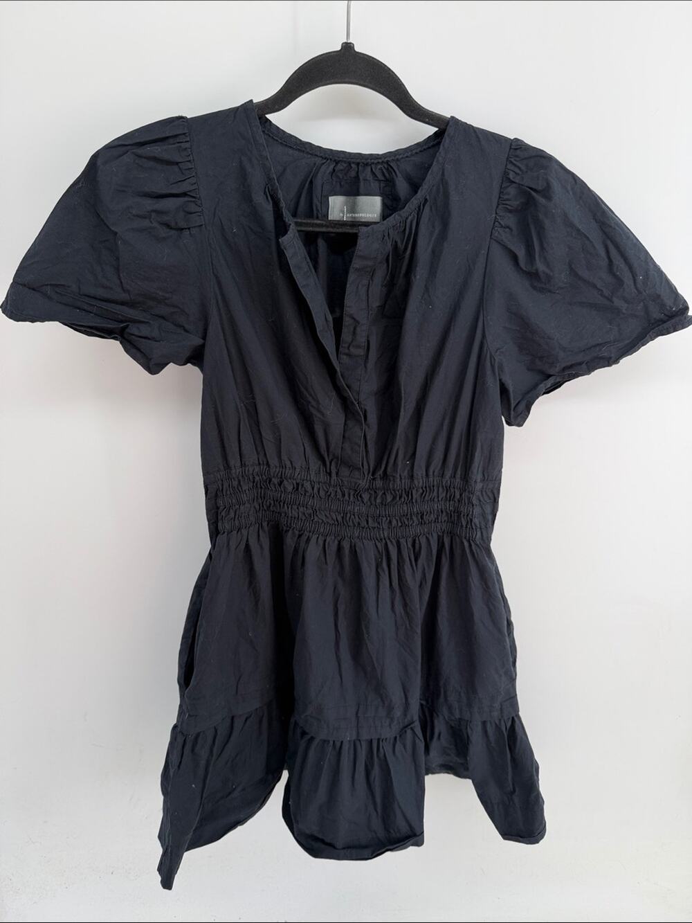 Anthropologie Somerset Black Puff-Sleeve Smocked-Waist tiered mini dress sz MP